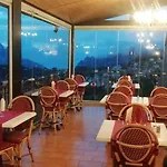 Hotel Aïtone 2*