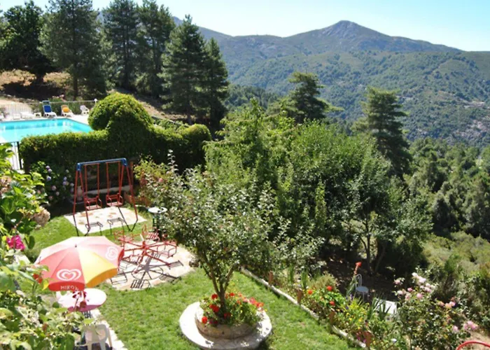 Aïtone Hotel