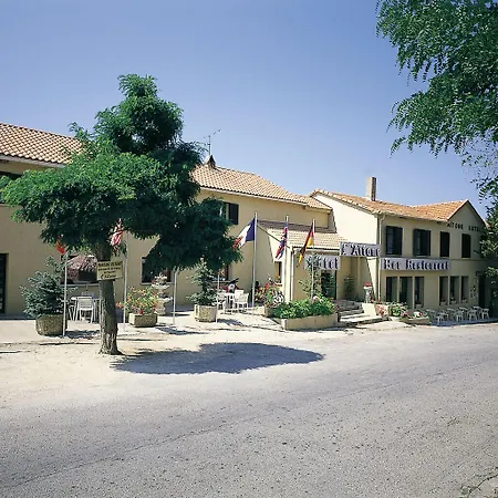 Aïtone Hotel 2*